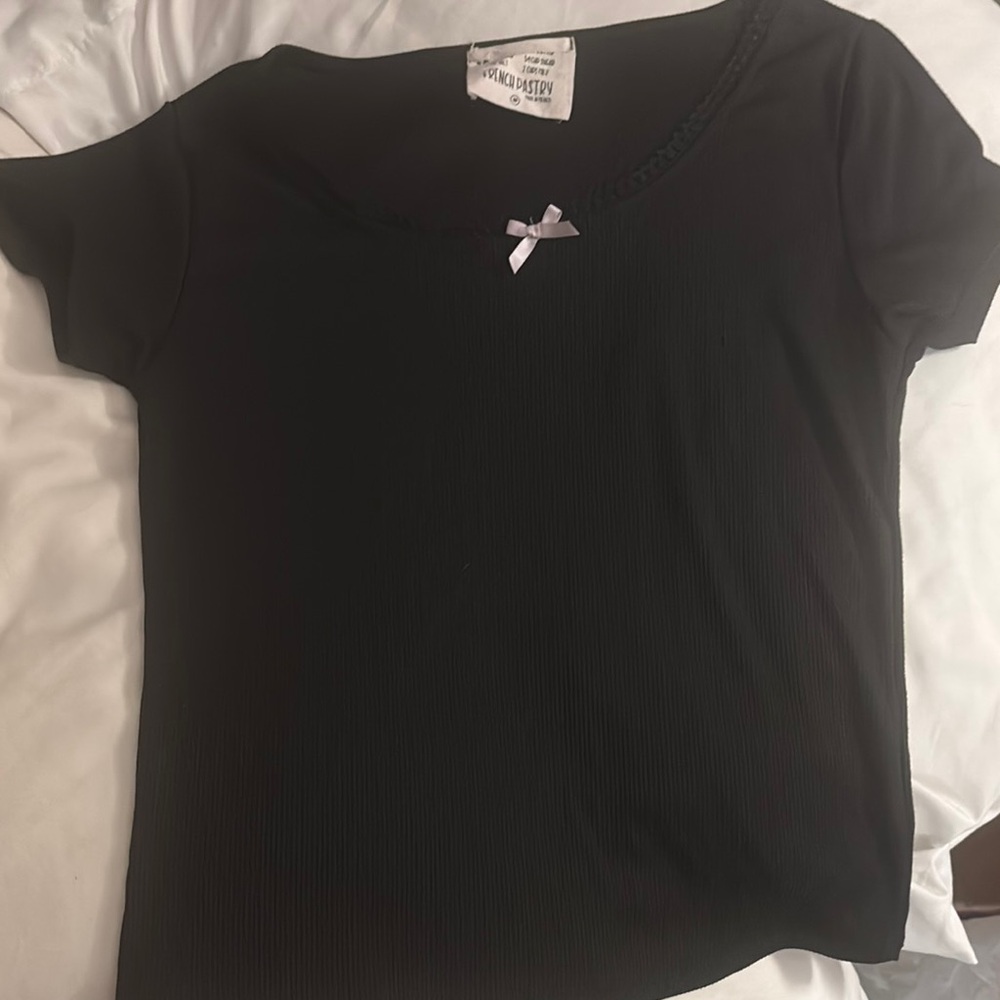 Black Top with Bow Accent